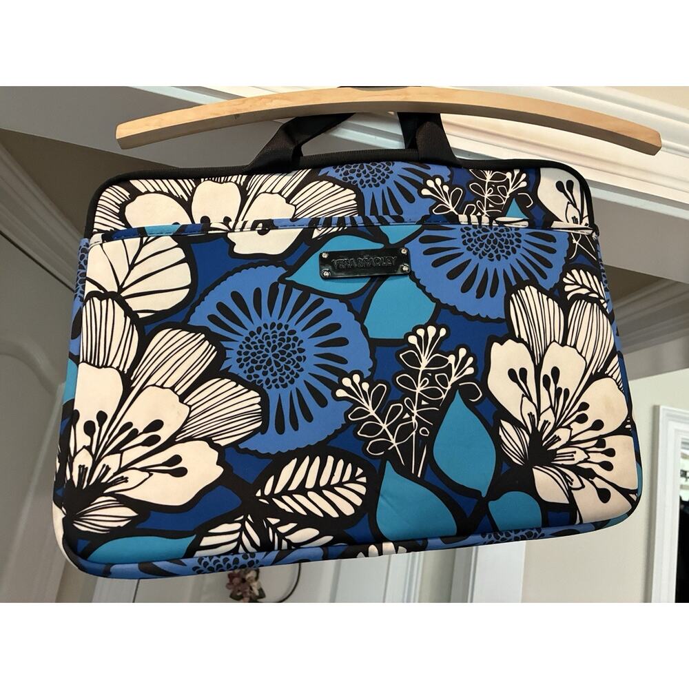Vera Bradley Laptop, Thoth Floral Blue, Black, And White HOM5011